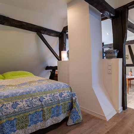 Andun'S Apartment บอพพาร์ด ภายนอก รูปภาพ